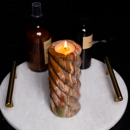 Onyx Spiral Candle